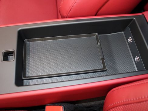 Used 2025 Porsche 911 Turbo S image 41