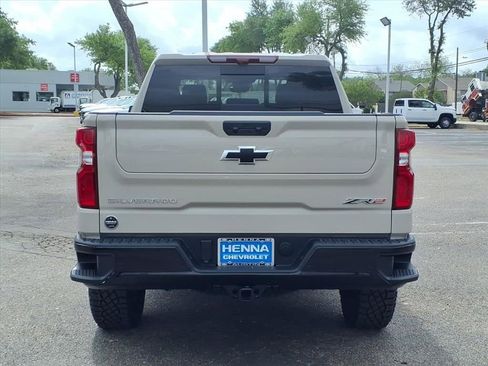 New 2026 Chevrolet Silverado 1500 ZR2 image 4