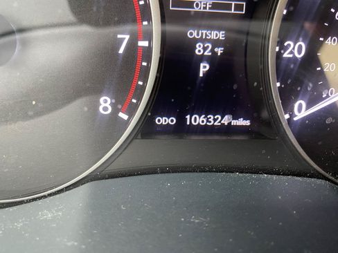 Used 2014 Lexus ES 350 w/ Luxury Package FWD image 13