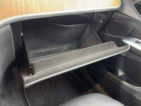 Used 2024 Mercedes-Benz GLC 300 image 26