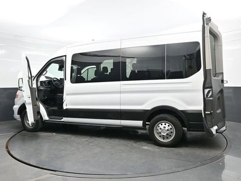 Used 2022 Ford Transit 350 XLT image 42