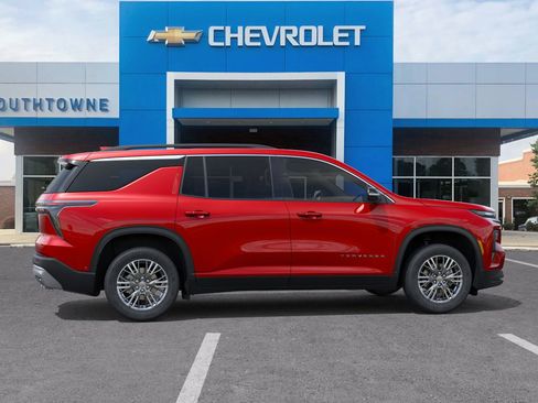 New 2026 Chevrolet Traverse LT image 29