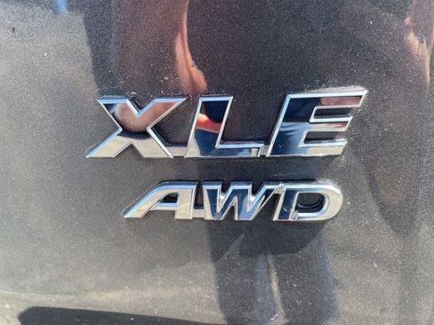 Used 2023 Toyota RAV4 XLE w/ Convenience Package AWD/4WD image 8