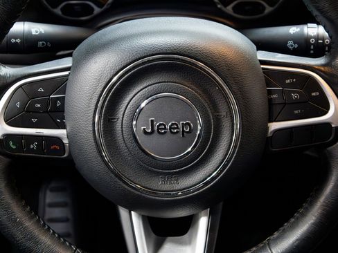 Used 2020 Jeep Renegade Sport image 60