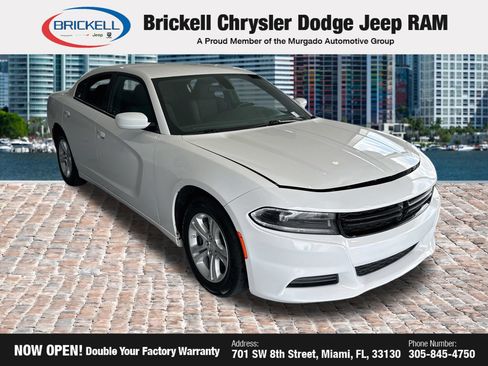Used 2022 Dodge Charger SXT RWD image 7