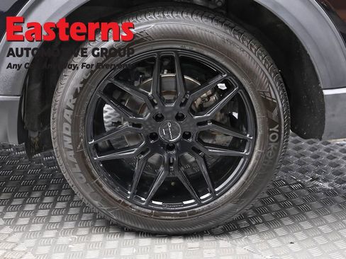 Used 2020 Ford Explorer Limited w/ Class III Trailer Tow Package AWD/4WD image 8