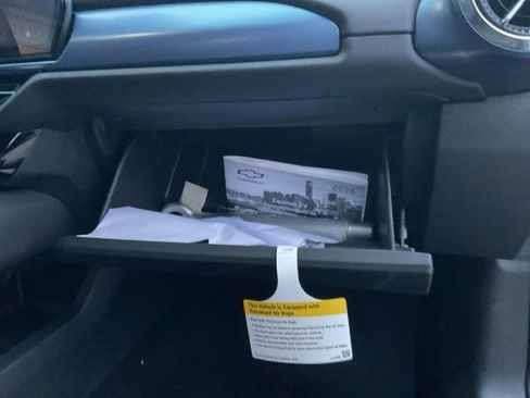 New 2026 Chevrolet Equinox EV LT image 22