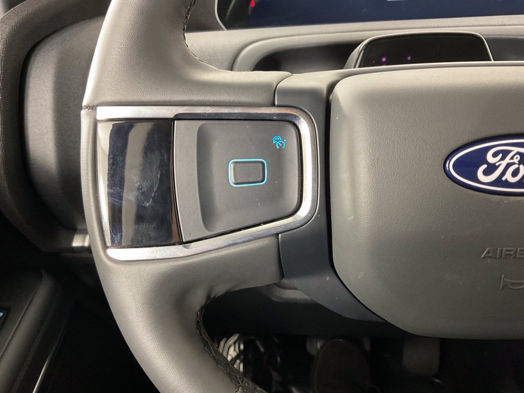New 2027 Ford Expedition Active RWD image 25
