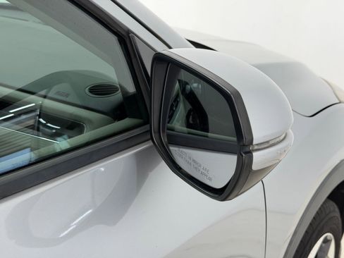 Used 2018 Honda HR-V EX image 21