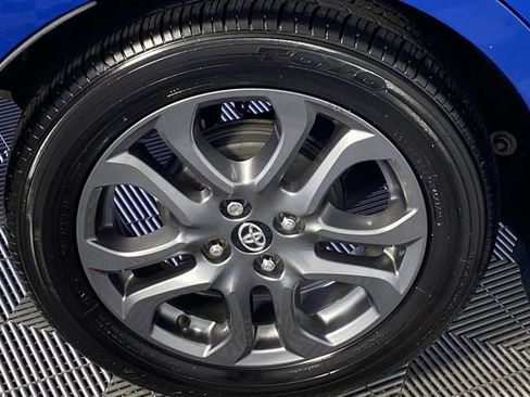 Used 2019 Toyota Yaris LE FWD image 28
