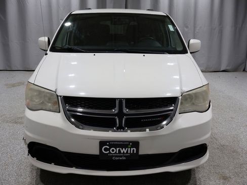Used 2013 Dodge Grand Caravan SXT w/ UConnect Hands-Free Group image 7