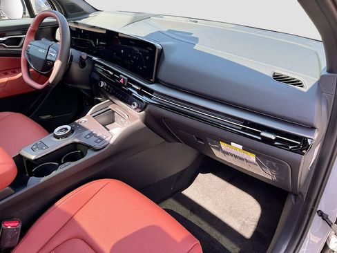 New 2026 Kia Sportage SX Prestige image 36