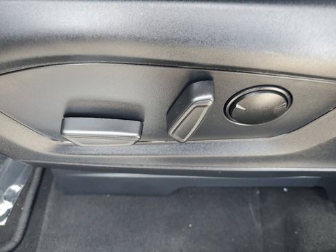 Certified 2025 Ford Explorer ST-Line image 22