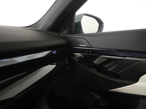 New 2026 BMW i5 eDrive40 w/ M Sport Package image 24