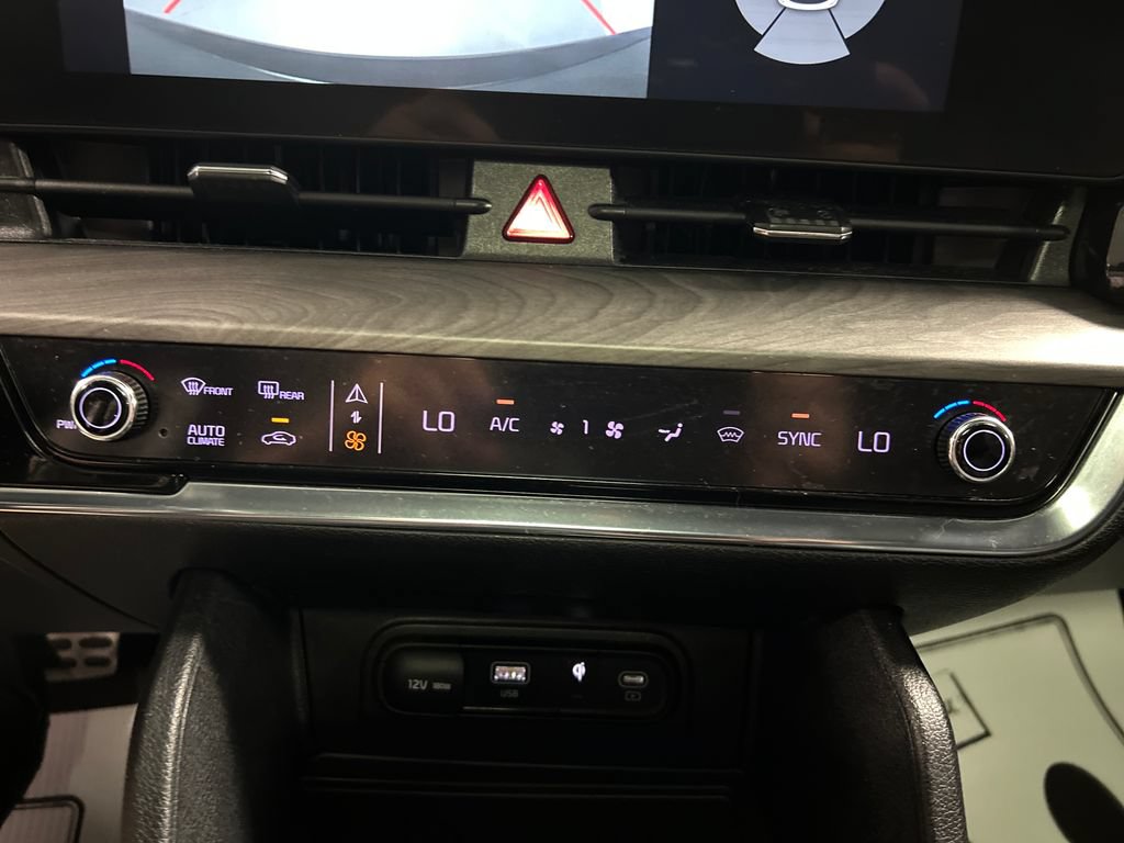 Used 2023 Kia Sportage X-Pro AWD/4WD image 17