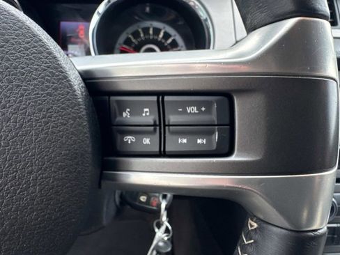 Used 2013 Ford Mustang Premium image 22