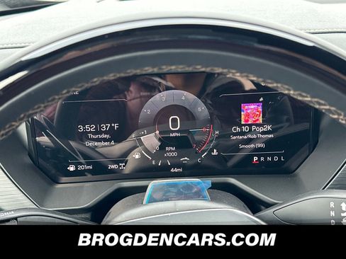 New 2026 GMC Acadia AT4 w/ Super Cruise Package image 6