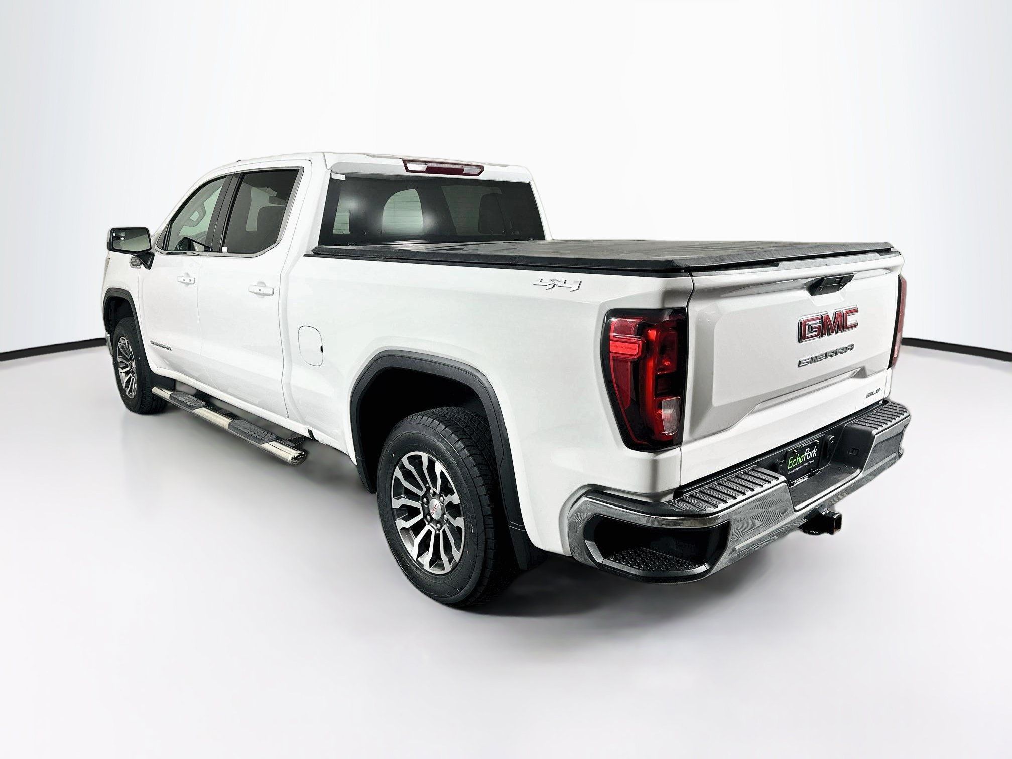 Used 2019 GMC Sierra 1500 SLE w/ SLE Value Package AWD/4WD image 5