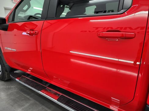 Used 2022 Chevrolet Silverado 3500 LT w/ Convenience Package image 38