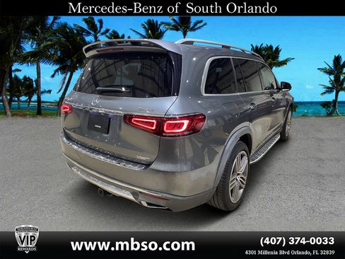 Used 2022 Mercedes-Benz GLS 450 4MATIC image 16