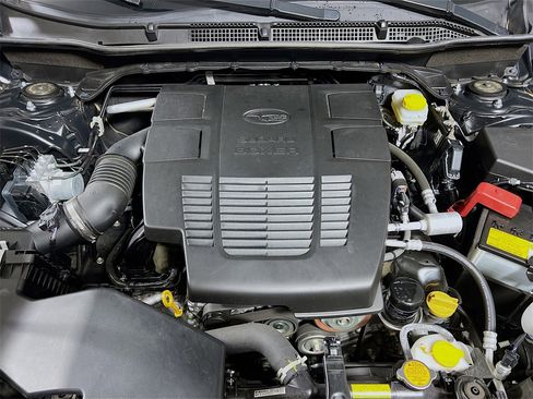 Certified 2023 Subaru Forester Limited image 27