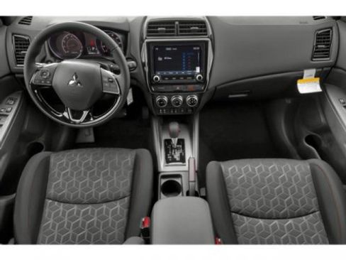 Used 2024 Mitsubishi Outlander Sport AWD image 6