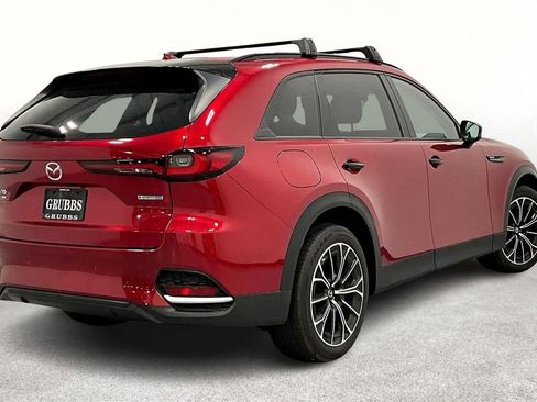 Used 2025 MAZDA CX-70 Plug-In Hybrid w/ Premium Pkg image 2