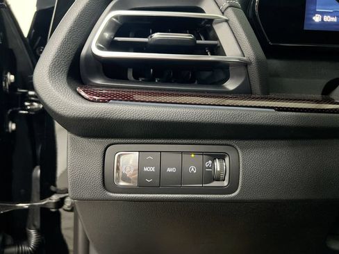 New 2026 Chevrolet Traverse Z71 w/ Enhanced Driving Package AWD/4WD image 19