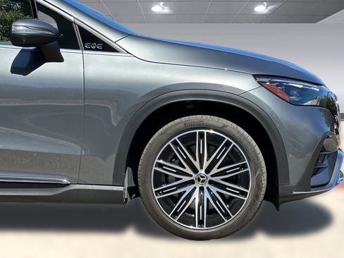 Certified 2023 Mercedes-Benz EQE 500 4MATIC SUV image 36