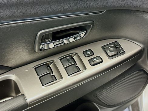 Used 2025 Mitsubishi Outlander Sport SE image 15