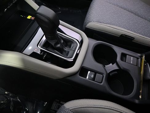 Certified 2025 Subaru Forester Premium image 31