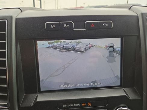 Used 2021 Ford F250 XLT w/ XLT Premium Package AWD/4WD image 18