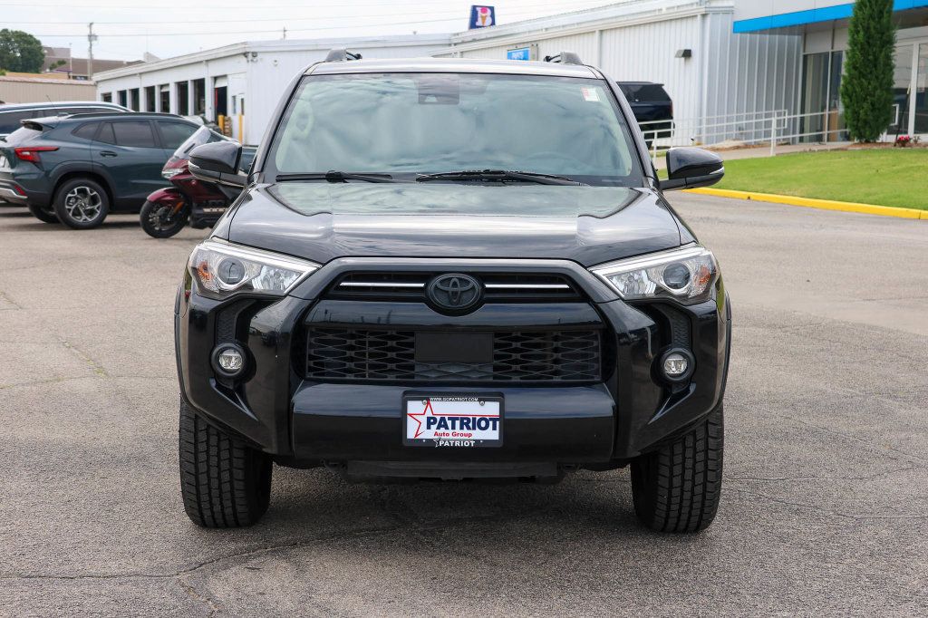 Used 2021 Toyota 4Runner SR5 Premium w/ Moonroof Package RWD image 2