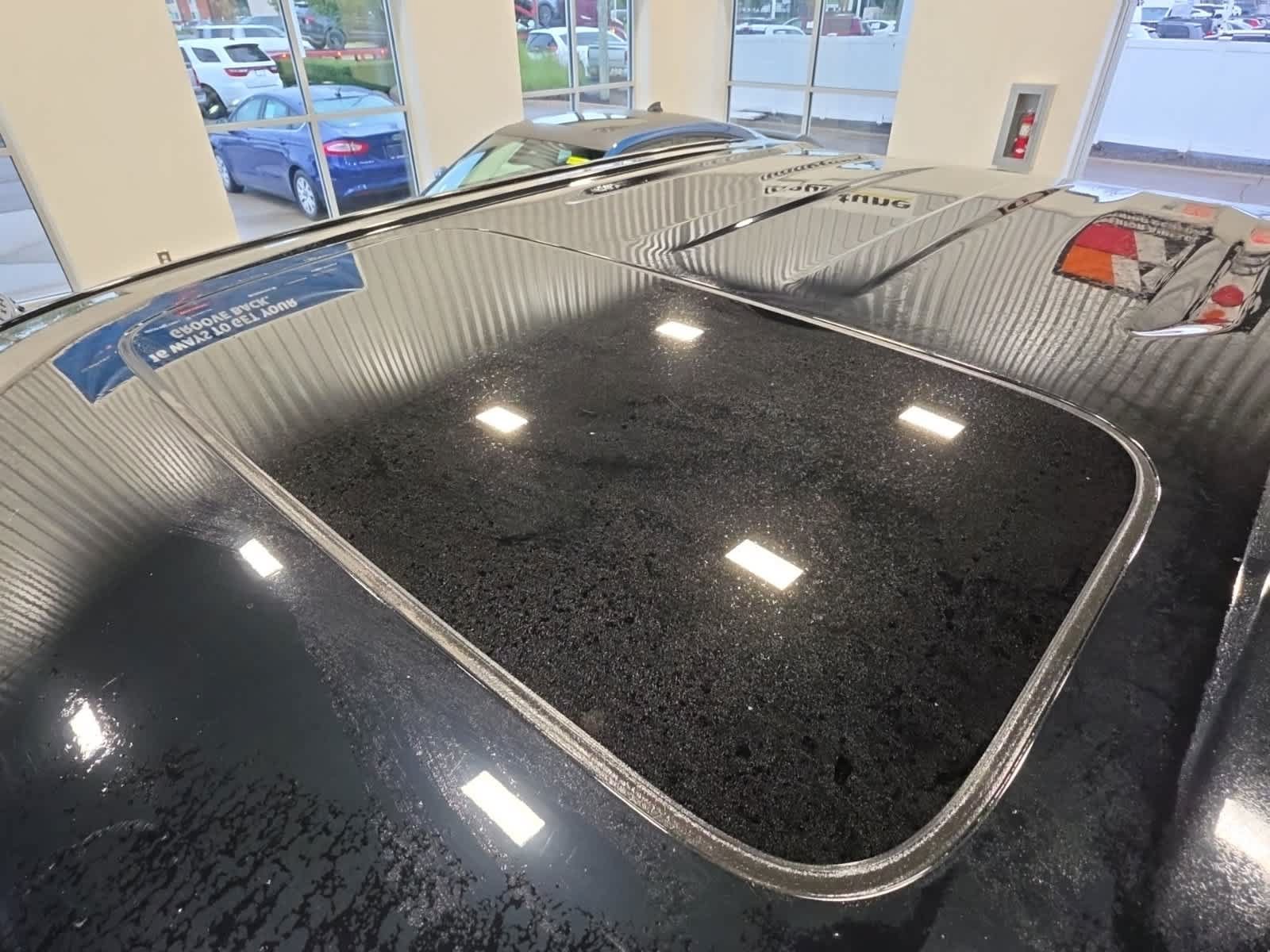 Used 2019 GMC Sierra 1500 SLT w/ SLT Premium Plus Package AWD/4WD image 17