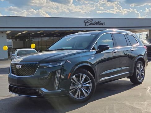 Used 2024 Cadillac XT6 Premium Luxury w/ Technology Package AWD/4WD image 1