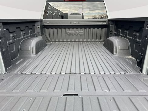 New 2026 GMC Sierra 1500 Elevation w/ Elevation Premium Package AWD/4WD image 27