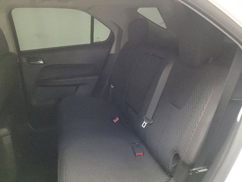 Used 2015 Chevrolet Equinox LS image 18
