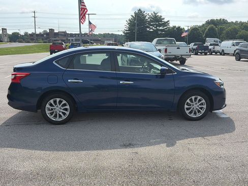 Used 2019 Nissan Sentra SV FWD image 5