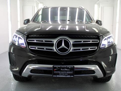 Used 2018 Mercedes-Benz GLS 450 4MATIC w/ Premium Package image 27