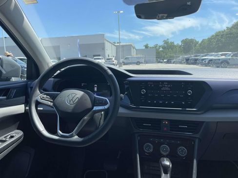 Certified 2023 Volkswagen Taos SE w/ Black Wheel Package AWD/4WD image 12