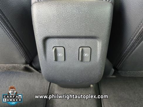 Used 2023 Nissan Kicks SR w/ SR Premium Package FWD image 11
