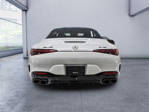 Certified 2022 Mercedes-Benz SL 63 AMG 4MATIC image 5