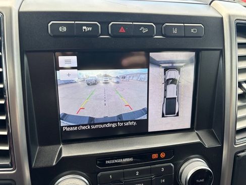 Used 2020 Ford F350 Platinum w/ FX4 Off-Road Package image 21