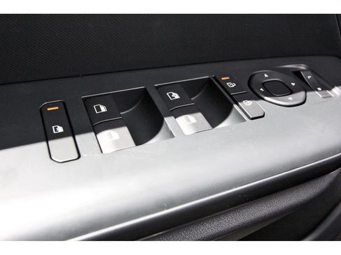 New 2026 Kia K4 FWD image 16