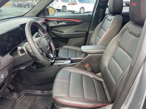 Used 2025 Chevrolet TrailBlazer RS w/ Convenience Package image 26