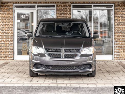 Used 2017 Dodge Grand Caravan SE w/ Power Window Group FWD image 34