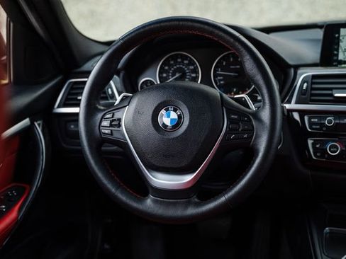 Used 2017 BMW 330i xDrive Wagon image 9