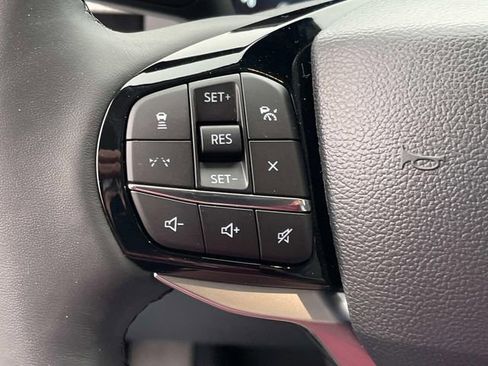 New 2026 Ford Explorer Platinum image 33