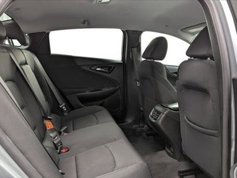 Used 2023 Chevrolet Malibu LT image 18
