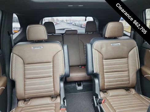 Used 2026 GMC Acadia Denali Ultimate AWD/4WD image 27